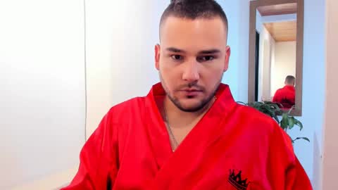 Snapshot of vito_ferrero chatting on February 16, 12:21 pm Vito Ferrer online show from February 16, 12:21 pm