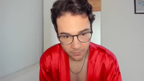 Vito Ferrer online show from March 5, 12:01 pm