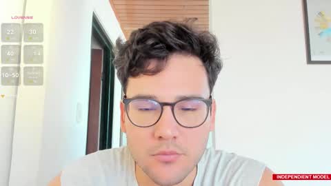 Snapshot of vito_ferrero chatting on September 13, 1:23 pm Vito Ferrer online show from September 13, 1:23 pm
