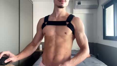 Snapshot of vitoraugustoxxx chatting on October 3, 4:23 pm vitoraugustoxxx online show from October 3, 4:23 pm