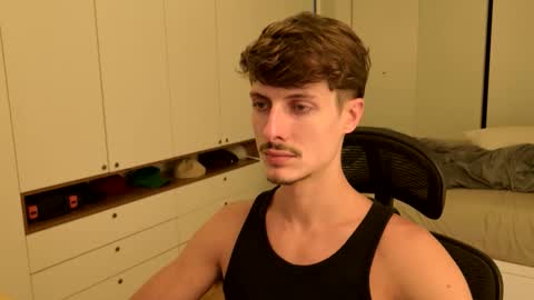 vitoraugustoxxx online show from April 22, 8:35 pm