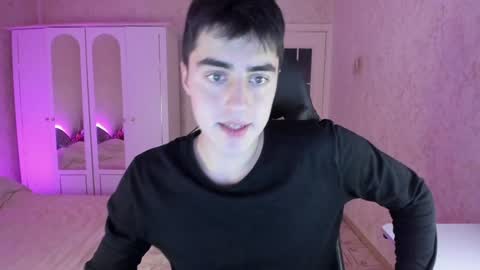 Snapshot of vlad1605 chatting on December 31, 2:58 pm Martin online show from December 31, 2:58 pm