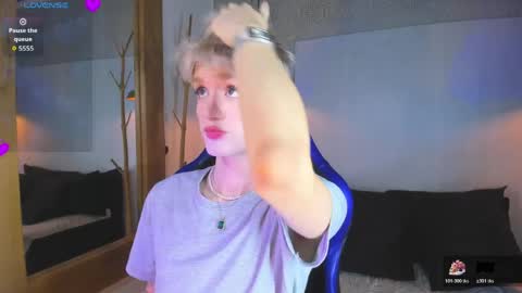 Vlad  online show from June 7, 4:25 pm