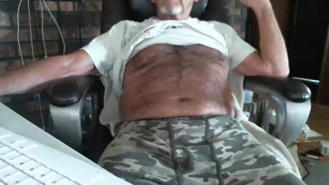 vnpg92 online show from April 25, 7:22 pm