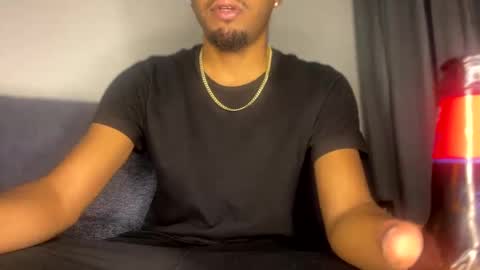 voodoodxck online show from February 9, 2:17 am