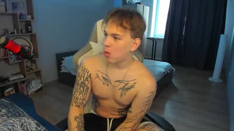 Snapshot of vova_belkin_ chatting on September 25, 10:25 am vova online show from September 25, 10:25 am
