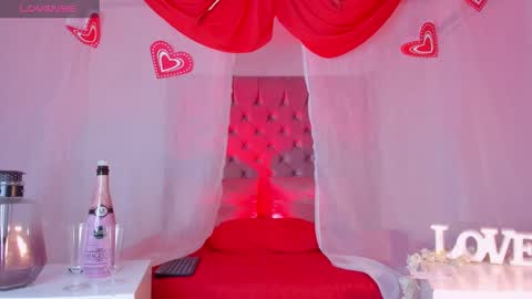 Snapshot of vynny_blacke_ chatting on September 20, 11:38 pm Vynny Blacke online show from September 20, 11:38 pm