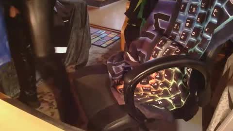 waaaooow online show from February 16, 1:53 pm