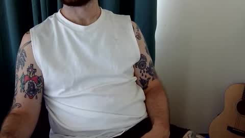 waguylooking online show from January 19, 9:11 am