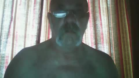 Snapshot of wahassa chatting on December 7, 2:46 pm wahassa online show from December 7, 2:46 pm
