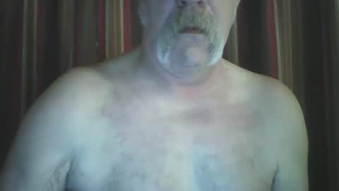 Snapshot of wahassa chatting on January 1, 12:11 pm wahassa online show from January 1, 12:11 pm