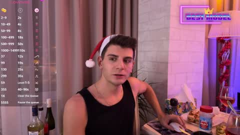 Snapshot of walt_enjoy chatting on December 31, 10:34 pm Walt Enjoy online show from December 31, 10:34 pm