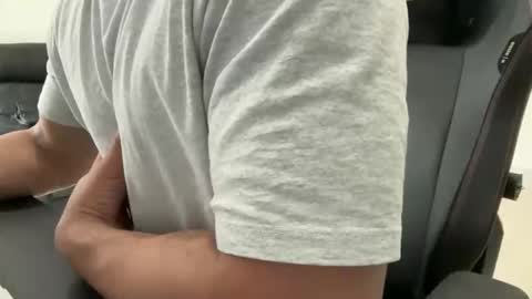 Weapon X online show from December 15, 9:23 pm