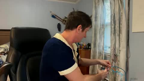 Snapshot of webslingxxxx chatting on January 1, 10:03 pm webslingxxxx online show from January 1, 10:03 pm