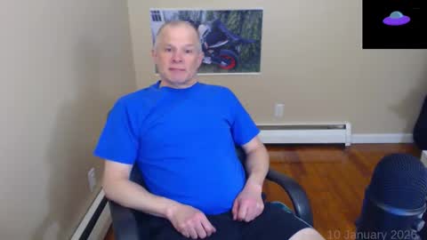 Chris online show from January 10, 9:41 pm