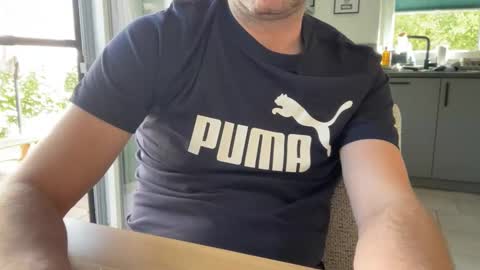 wet_adidasboy online show from September 19, 9:53 am