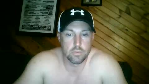 wh879 online show from April 17, 7:05 pm