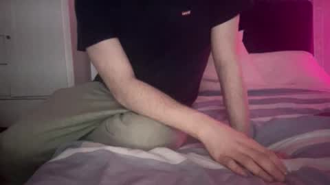 whatyouwantyouknowigotit online show from September 19, 4:57 am