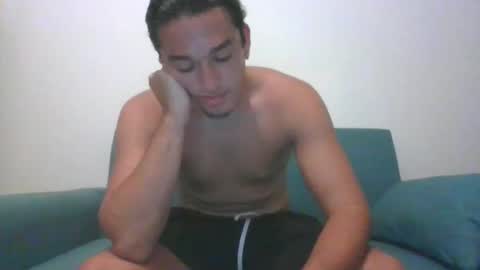 whiiteprince online show from February 11, 3:18 pm