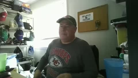 whiskyguy47 online show from January 12, 5:44 pm