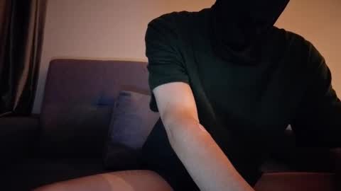 Snapshot of whispero_o chatting on October 14, 7:21 pm whispero_o online show from October 14, 7:21 pm