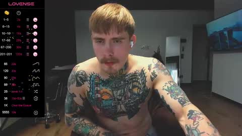 Snapshot of white_king999 chatting on January 12, 1:05 pm Max online show from January 12, 1:05 pm