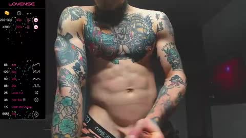 Snapshot of white_king999 chatting on February 2, 2:45 pm Max online show from February 2, 2:45 pm