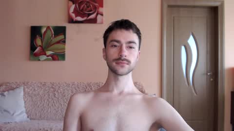 Tom online show from June 9, 2:30 pm