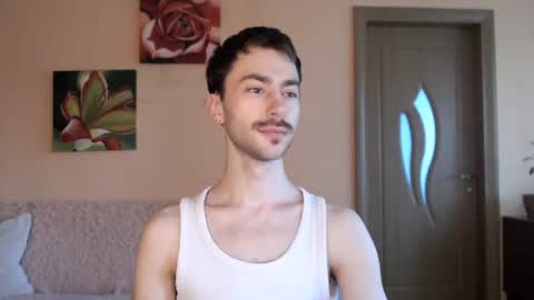 Tom online show from July 20, 4:09 pm