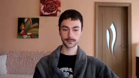 Tom online show from May 1, 12:08 pm