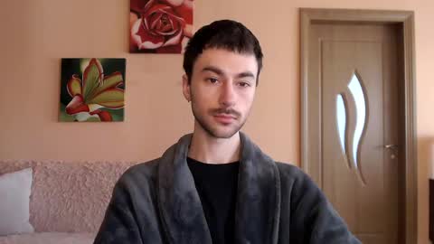 Tom online show from April 24, 1:24 pm