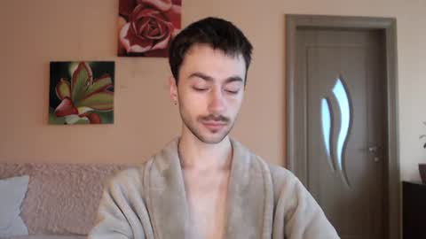 Tom online show from July 14, 10:54 am