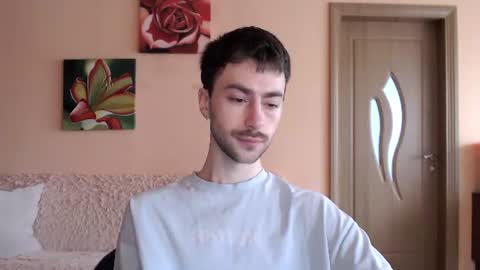 Tom online show from June 15, 1:36 pm