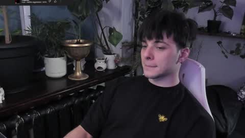 Gus online show from January 29, 3:47 pm