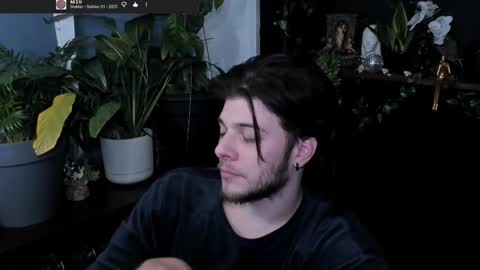 Gus online show from February 16, 7:45 pm