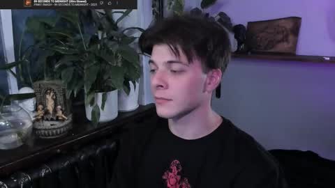 Gus online show from October 5, 6:45 pm