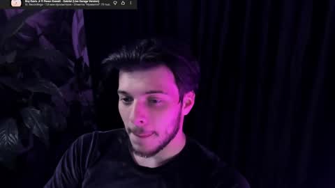 Gus online show from April 23, 9:06 pm