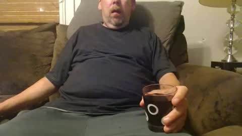 Snapshot of whitemi72975 chatting on September 18, 1:18 am Whitey online show from September 18, 1:18 am