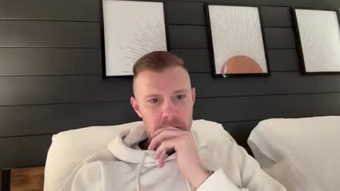 whoops1017 online show from January 7, 2:38 pm