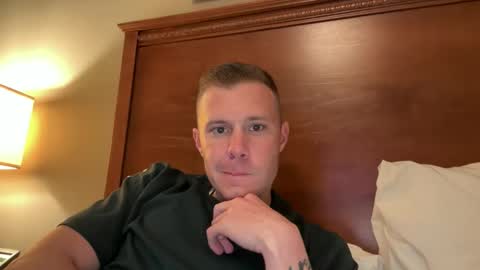 whoops1017 online show from May 1, 1:43 am