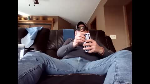 wibootdude online show from January 7, 8:10 pm