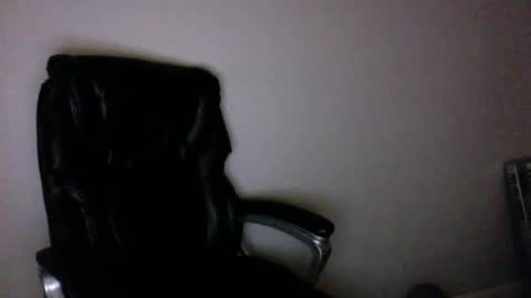 wildnight007 online show from June 15, 7:00 am