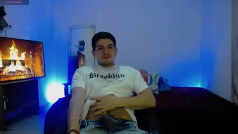 william_steel_ online show from April 23, 12:29 pm