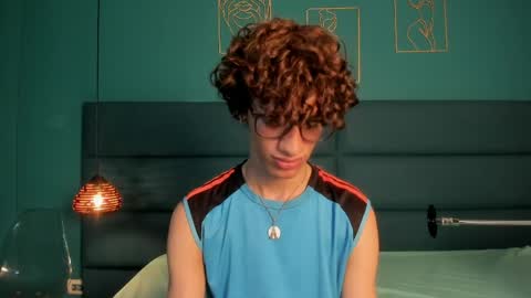 willturneer online show from April 26, 9:55 pm