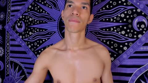 willy_veins online show from December 4, 8:45 am