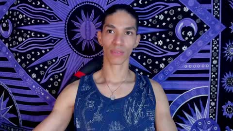 willy_veins online show from December 18, 6:32 am