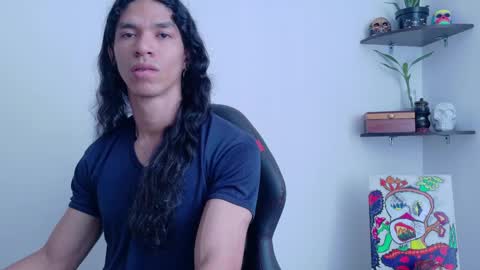 willy_veins online show from June 7, 4:25 pm