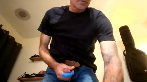 wingnutt765733 online show from March 7, 6:44 am