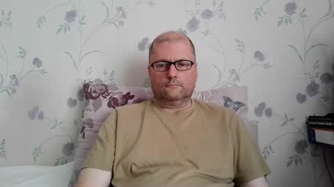 wobble444 online show from July 7, 9:13 am