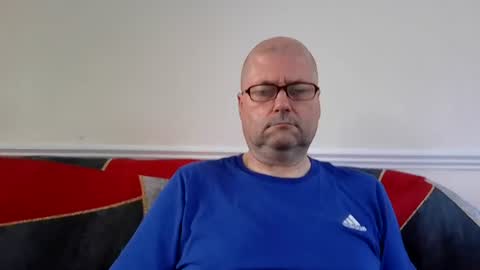 wobble444 online show from July 10, 8:29 am